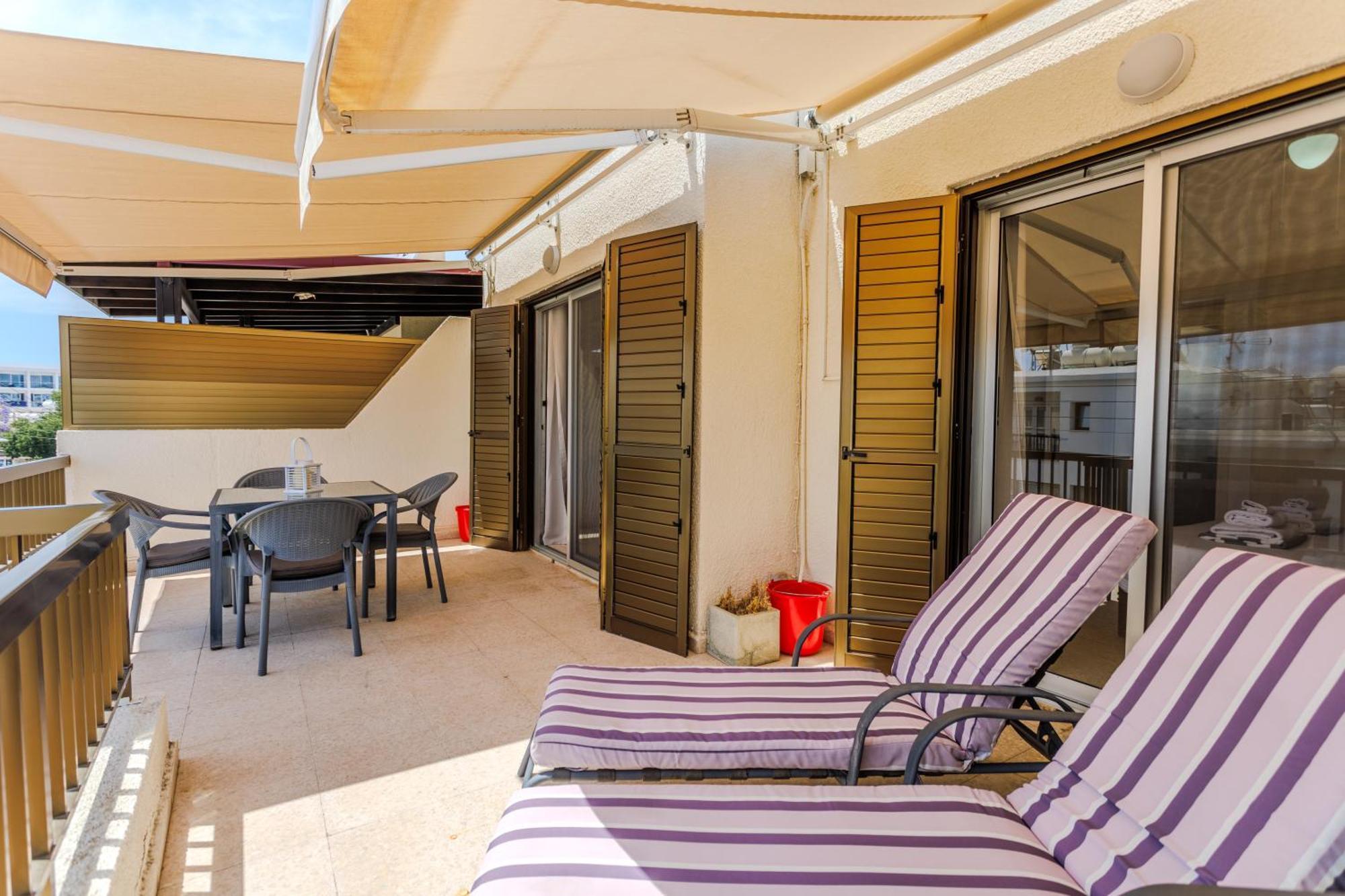 Margarita Gardens - Self Service Apartments Paphos Eksteriør billede