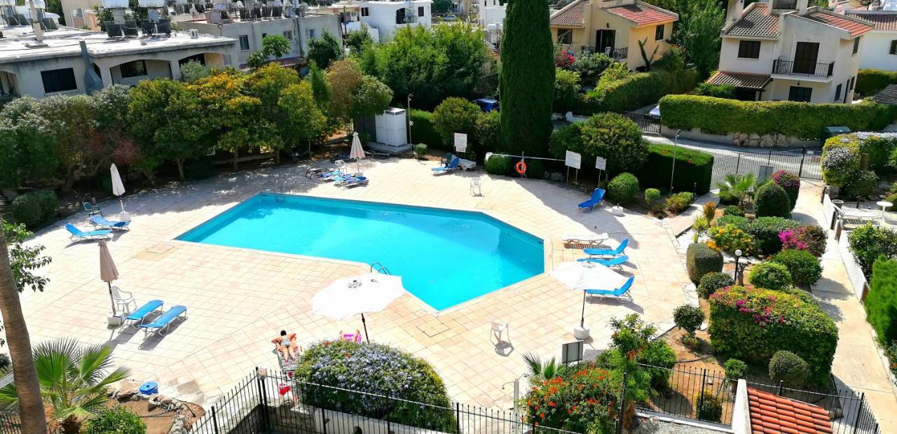 Margarita Gardens - Self Service Apartments Paphos Eksteriør billede